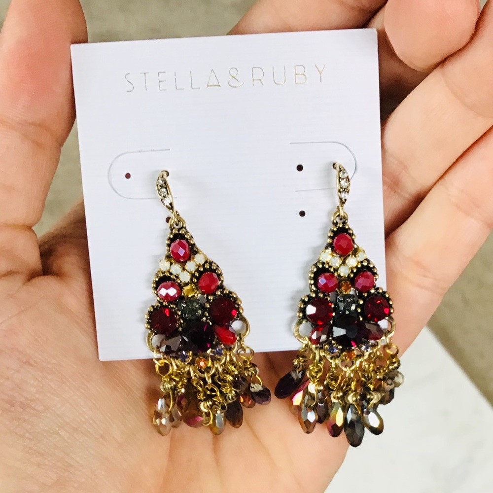 STELLA + RUBY Crystal Drop Earrings